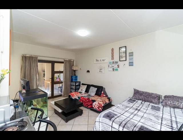 2 BEDROOM HOUSE FOR SALE IN NORTON PARK